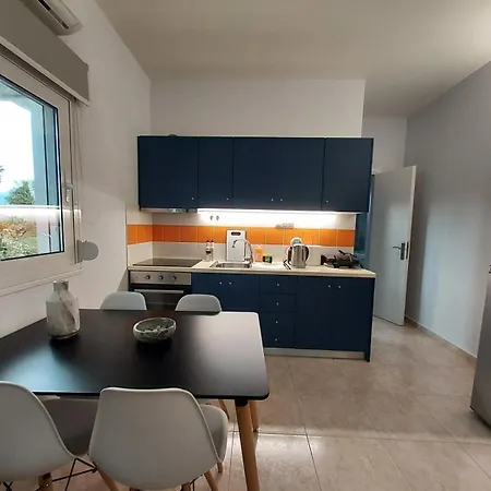 Oresti's House Διαμέρισμα Λουτράκι